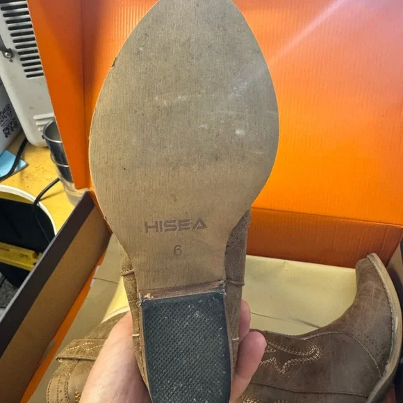 Sea Leopard Print Women's Boots - Picture 4 of 4